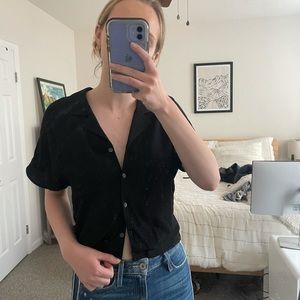 Aritzia button-up black